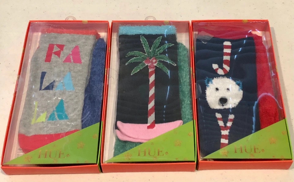 HUE Women's Holiday Footsie Socks Gift Set 2 Pair Christmas