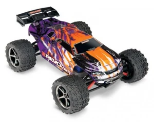 Traxxas E-Revo 1/16 VXL 4WD RTR TQi TSM Lila – USB-Akku/Ladegerät - Bild 1 von 3