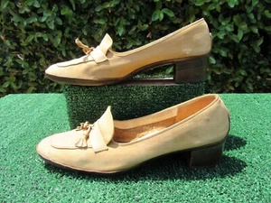 Vintage Women's Size 8 1/2 Salvatore Ferragamo Tan Heeled Tassel Shoes - Picture 1 of 7