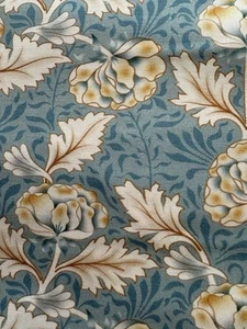 X3 Metres Cotton Fabric V&A William Morris Morris' Muses Peony Miniature ~ Blue - Picture 1 of 7