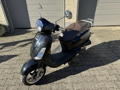 SYM Fiddle 2 II 50 Mofa Roller Motorroller NEUWERTIG *68km* 4 Takt - Bild 1 von 4