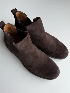 Born Men's Chelsea Boots Size 10 Brown Suede Comfort Casual Shoes - Picture 1 of 13