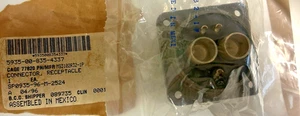 Milspec 5-poliger Stecker PN MS3102R32-1P, NSN 5935-00-835-4337, NOS. - Bild 1 von 2