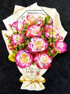 Malasia Rosas III 2025 Flora Flor (ms) MNH *extraño *fragancia perfumada *inusual - Imagen 1 de 5