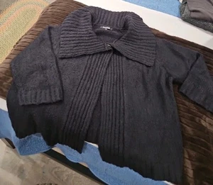 Evan-Picone Womens Size 2X Navy Sweater. Large Collar, Snap Neck, 3/4 Sleeves. - Picture 1 of 1