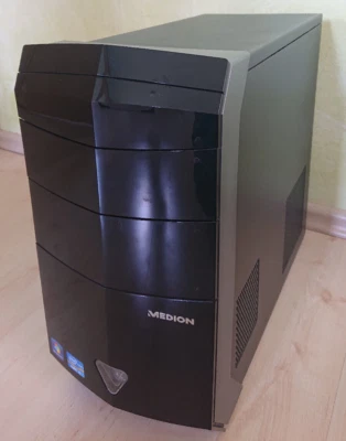 Medion Akoya P5326 E, MT 742G, i5-2320, 8GB RAM, Geforce GTX 550 Ti, Windows 7 - Bild 1 von 4