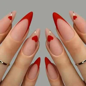 24pcs Press On Nails - Almond Shape - Red, Nude & Gold - Incl Glue Tabs - Picture 1 of 3
