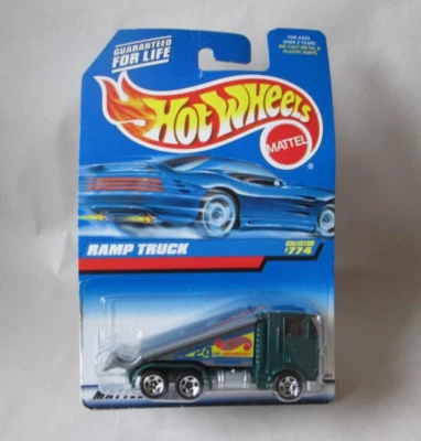 Camión grúa de rampa Hot Wheels remolque de emergencia 24 horas #774 verde cazador Foto 1 de 4
