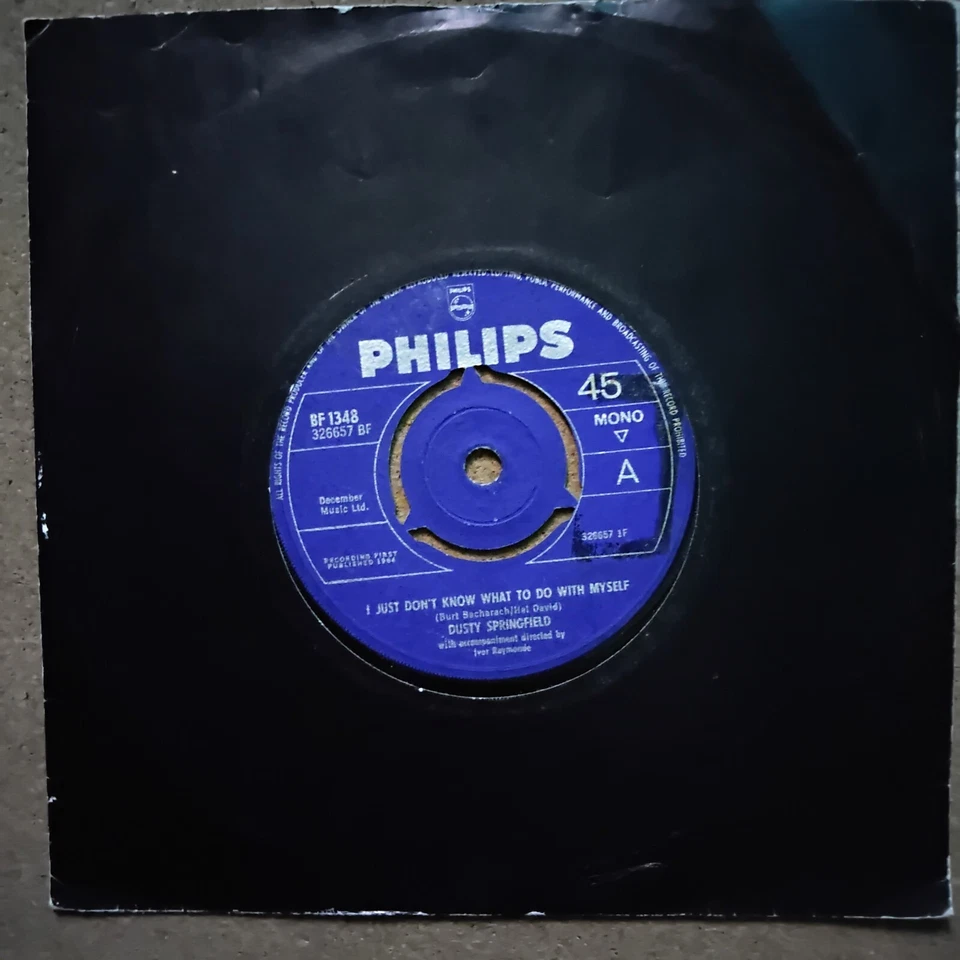 DUSTY SPRINGFIELD - I JUST DON'T KNOW WHAT To Do With Myself 7" Vinyl Single - Image 1 of 2