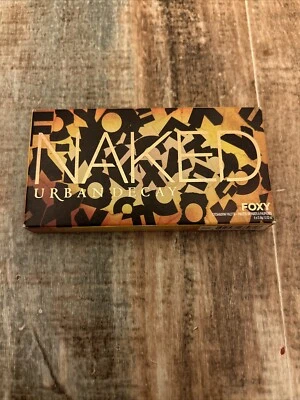 PALETA FOXY DESNUDA URBAN DECAY AUTÉNTICA NUEVA EN CAJA Foto 1 de 4