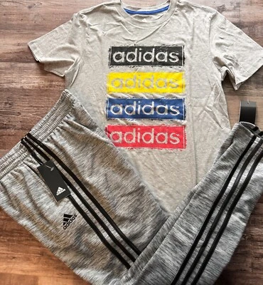 Nuevo con etiquetas Adidas Niños YXL Gris/Negro/Azul/Amarillo/Rojo Conjunto de 2 piezas Pantalones XL Foto 1 de 4