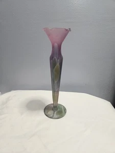 Vaso vintage Rueven dipinto a mano Nouveau bordo arruffato arte vetro bocciolo - Foto 1 di 9