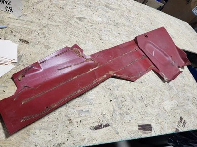 Panel de moldura de alfombra lateral de consola central izquierda DEFECTOS DEL LADO DEL CONDUCTOR 84-89 C4 Corvette Foto 1 de 4