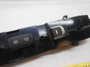 Interruptor de ventana lateral derecha Kia Sorento 2017 93575-C6100AWD/93575C6100 GE0215 - Imagen 1 de 6