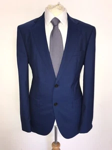 HUGO BOSS - TRAJE DE LANA AZUL LISO AJUSTE A MEDIDA PARA HOMBRE - 40 Reg - W34 L30 - HERMOSO - Imagen 1 de 12
