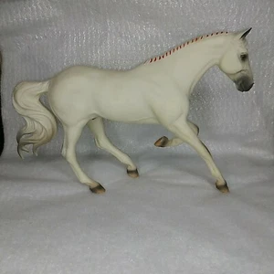 Breyer traditionelles Modell Pferd Vintage Edelstein Twist Champion Show Pullover #495 - Bild 1 von 6