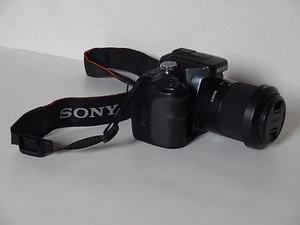 APPAREIL PHOTO SONY NUMÉRIQUE ALPHA 100 NEUF - Photo 1/8
