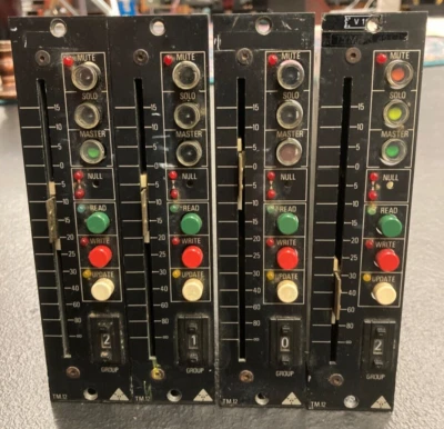 Módulos Trident TSM TM-12 Fadex, panel de conexión y paquete de piezas de repuesto Foto 1 de 4