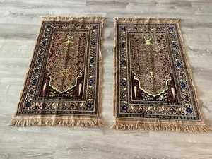 Lote de 2 alfombras de oración turcas Sitas 27x46 coloridas, flecos marrón, azul, rojo - Imagen 1 de 10
