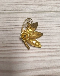Spilla antica fiori color oro gioielli tradizionali design retrò vintage - Foto 1 di 7
