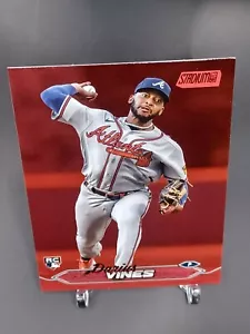Lámina Roja 2024 Topps Stadium Club - #95 Darius Vines (RC) - Imagen 1 de 1