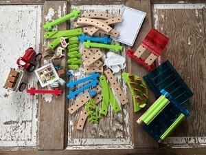 Fisher-Price Wonder Makers Design System Build Around Town Starter Kit - Picture 1 of 12