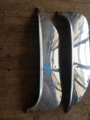 1962 ford galaxy fender skirts stainless steel Foto 1 de 4