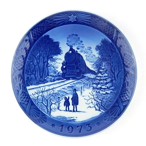 Royal Copenhagen, Annual Christmas Plate 1973, Train Homewared Bound, MINT! - Imagen 1 de 2