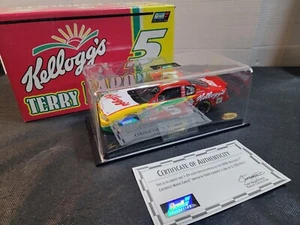 TERRY LABONTE 2000 #5 KELLOGGS CHEVY TEAM CALIBER 1/24 SCALE XRARE - Picture 1 of 6