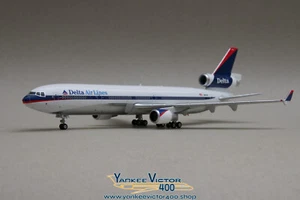 Delta Air Lines MD-11 N802DE (Ron Allen c/s) Phoenix Model 1:400 - Picture 1 of 4