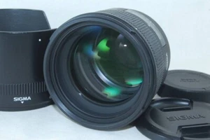Sigma 85mm F1.4 EX DG HSM PENTAX with hood one item only From JAPAN Used item - Picture 1 of 8