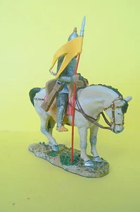 DELPRADO : COLLECTION DU MOYEN AGE TRES BEAU CHEVALIER A CHEVAL - Imagen 1 de 6