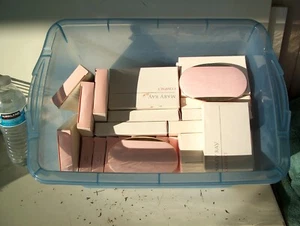 Mary Kay COMPACT NEW WITH BOX - PINK OVAL FOUNDATION - Picture 1 of 9