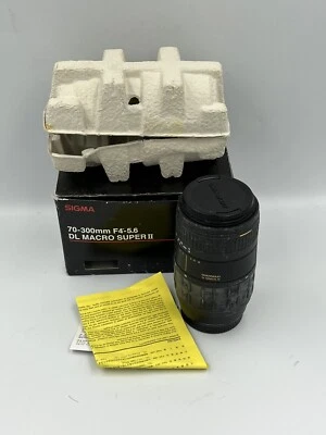 Quantaray (Sigma) AF 70-300mm f/4.0-5.6 LDO Macro Lens For Minolta/Sony SAL - Image 1 of 4