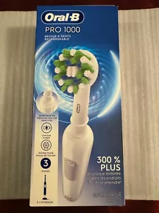 *Read* New Oral B Pro 1000 Rechargeable Electric Toothbrush SHIPS SAME DAY - Picture 1 of 3