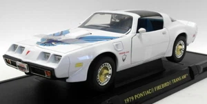 Road Signature 1/18 Scale Diecast - 92378 1979 Pontiac Firebird Trans Am White - Picture 1 of 4
