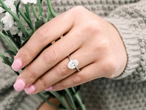 Lab Grown 2 Carat Oval Cut Diamond Engagement Ring E VS1 IGI 14K 2ct - Picture 1 of 6