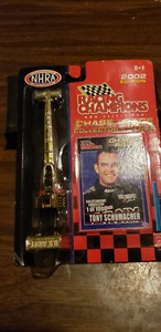 Racing Champions NHRA 2002 PREVIEW CHASE THE RACE TONY SCHUMACHER ARMY TOP FUEL