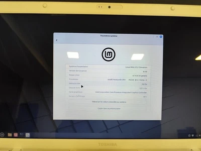 Ordinateur portable Toshiba 17.3" - Intel Pentium - 4Go - 128Go - Linux Mint - Photo 1/4