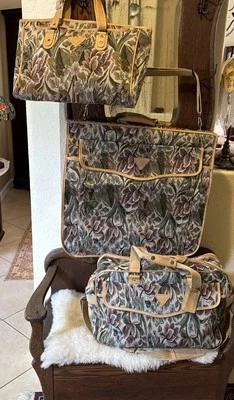 VTG French West Indies Floral 3 Piece Set Tapestry Carry Garment Tote Luggage - Image 1 of 4