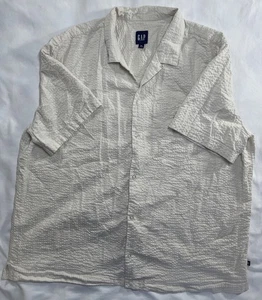 GAP Shirt Mens XXL Seersucker Ivory Button Up Short Sleeve Pocket Casual Relax - Picture 1 of 9