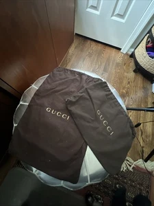 JUEGO DE 2 BOLSAS ANTIPOLVO GUCCI - Imagen 1 de 8