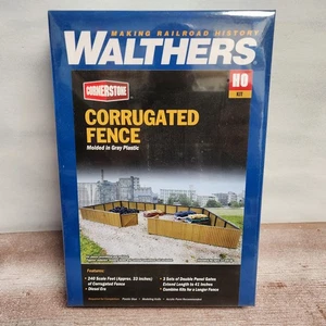 Corrugated Fence 240 scale feet Walthers Model Railroad Building 933-3632 HO Kit - Picture 1 of 3