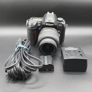 Nikon D100 digitale 6,1-MP-Spiegelreflexkamera Body & AF-S DX 18–55 MM 1:3,5–5,6 G VR-OBJEKTIV - Bild 1 von 21