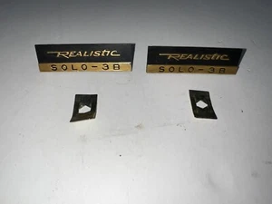 Realistic Solo-3B Plastic Speaker Badges Logos - Picture 1 of 4