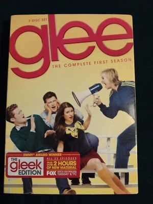 Glee: The Complete First Season (DVD, 2010, 7-Disc Set) - Image 1 of 4