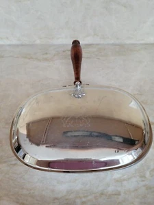Vintage Silent Butler Stainless Etched With 2 Crowned Lions Hinged Lid Removable - Picture 1 of 4