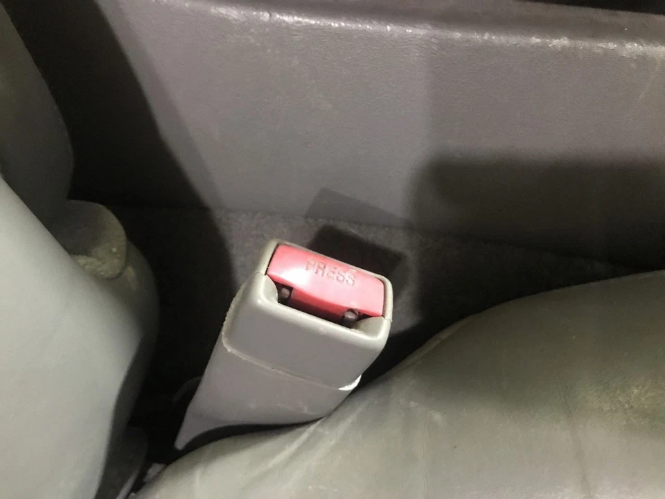 Seat Belt Front Bucket And Bench Driver Fits 03-07 SIERRA 1500 PICKUP 2649407 - Imagem 1 de 1