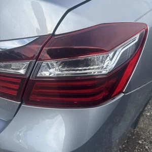 2016-2017 Honda Accord Sedan Tail Light  Rear Outer Passenger Right Side - Picture 1 of 3