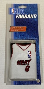 Braccialetto sportivo LeBron James Miami Heat NBA con licenza ufficiale Fanband - Foto 1 di 4